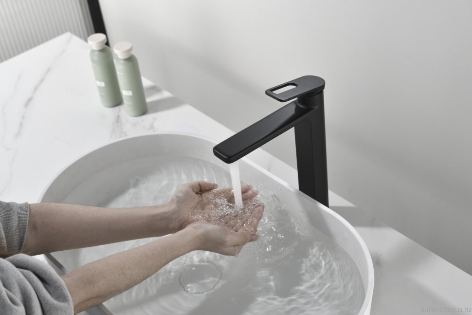 Смеситель для раковины Black&White Gravity 7203MB matt black