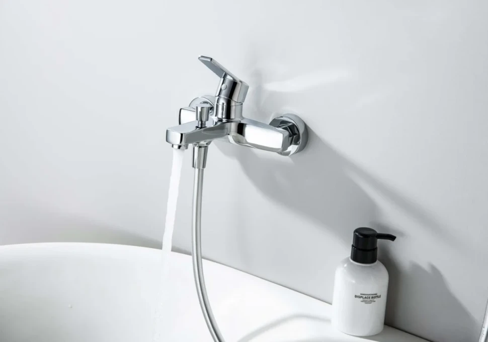 Смеситель для ванны с душем AQUATEK Лугано AQ1748CR хром
