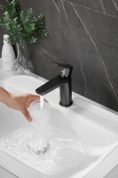 Смеситель для раковины BELZ B715 B10715-3 оружейная сталь