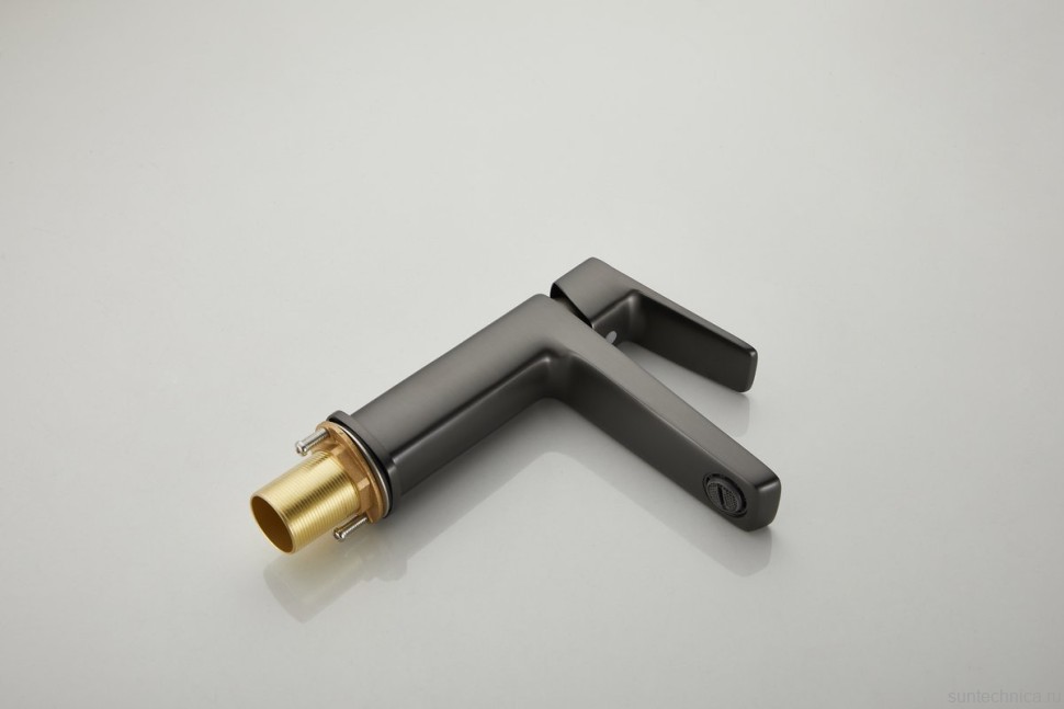 Смеситель для раковины BELZ B715 B10715-3 оружейная сталь