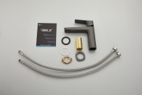 Смеситель для раковины BELZ B715 B10715-3 оружейная сталь