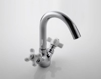 Смеситель для раковины Frap H18 F1318 хром Смеситель для раковины Frap H18 F1318 хром