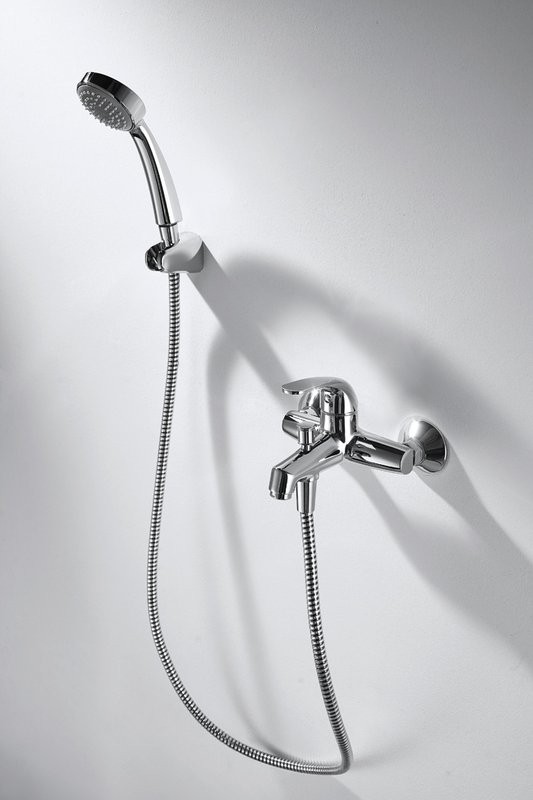 Смеситель для ванны с душем Bravat Fit F6135188CP-B-RUS