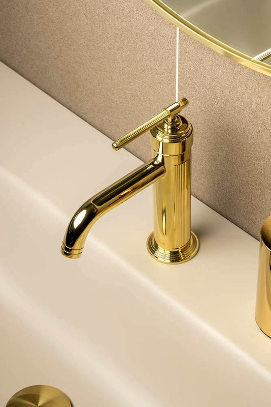 Смеситель для раковины Boheme Eterna 171-G gold