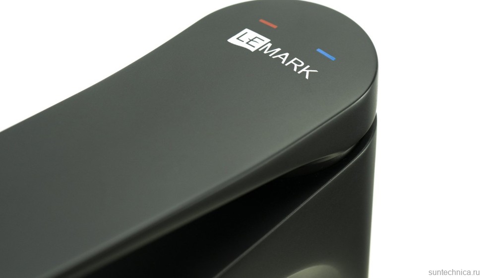 Смеситель для раковины Lemark Bronx LM3709BL черный