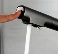 Смеситель для раковины Fashun A4018-7 черный