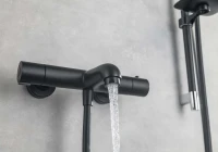 Термостатический смеситель AQUATEK Вега AQ1043MB для ванны с душем, матовый черный
