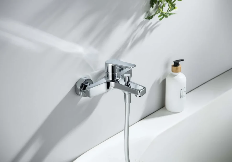 Смеситель для ванны с душем AQUATEK Лугано AQ1740CR хром