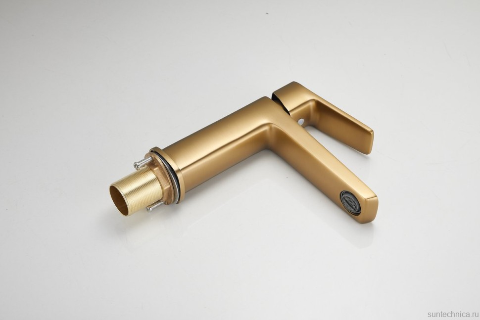Смеситель для раковины BELZ B715 B10715-5 золото