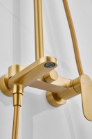 Душевая стойка BELZ B713 B24713-5 золото