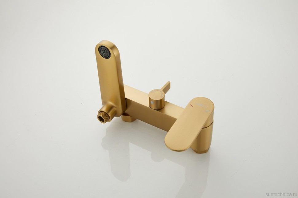 Душевая стойка BELZ B713 B24713-5 золото