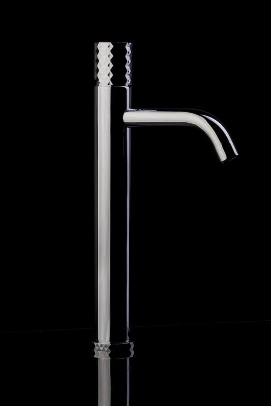 Смеситель для раковины Boheme Stick 122-CRCR chrome diamond chrome