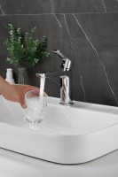 Смеситель для раковины BELZ B715 B10715 хром Смеситель для раковины BELZ B715 B10715 хром