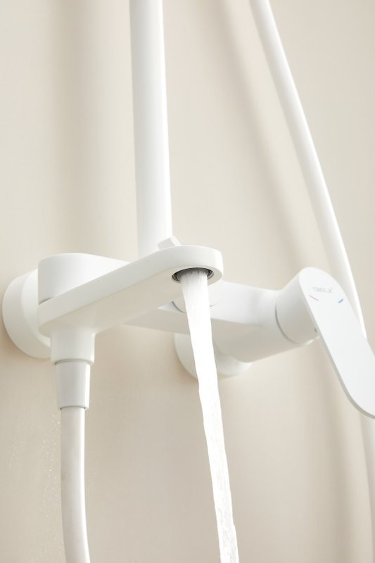 Душевая стойка BELZ B713 B24713-8 белая