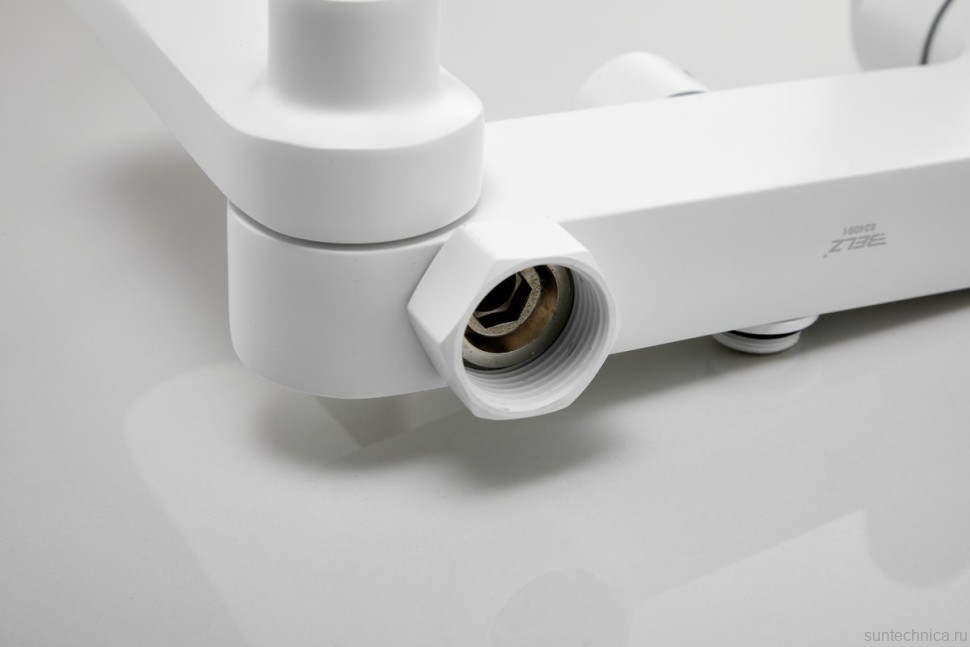 Душевая стойка BELZ B713 B24713-8 белая