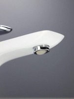 Смеситель для раковины AltroBagno Aperto 010206 BiCr белый, хром