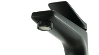 Смеситель для раковины Lemark Bronx LM3737BL черный