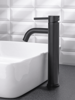 Смеситель для раковины РМС SUS128 SUS128BL-001F-1 черный Смеситель для раковины РМС SUS128 SUS128BL-001F-1 черный