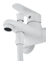 Смеситель для ванны с душем Wonzon & Woghand Alfa WW-AE3201-MW матовый белый Смеситель для ванны с душем Wonzon & Woghand Alfa WW-AE3201-MW матовый белый