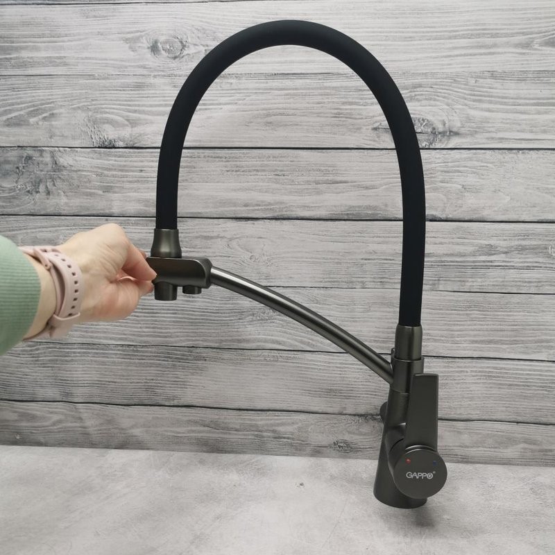 Смеситель для кухни Gappo G4398-19 с гибким изливом, оружейная сталь