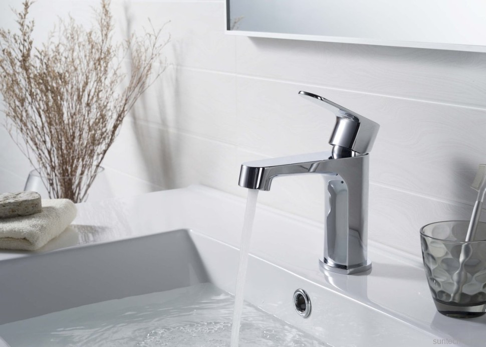 Смеситель для раковины AQUATEK Оберон AQ1210CR хром