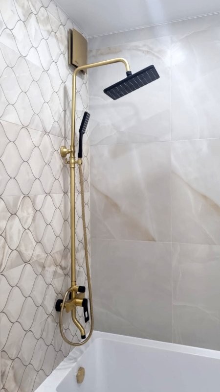Душевая стойка Bronze de Luxe Element EL77/1GB матовое золото, черная