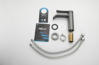 Смеситель для раковины BELZ B812 B10812-3 оружейная сталь