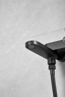 Душевая стойка BELZ B713 B24713-7 черная