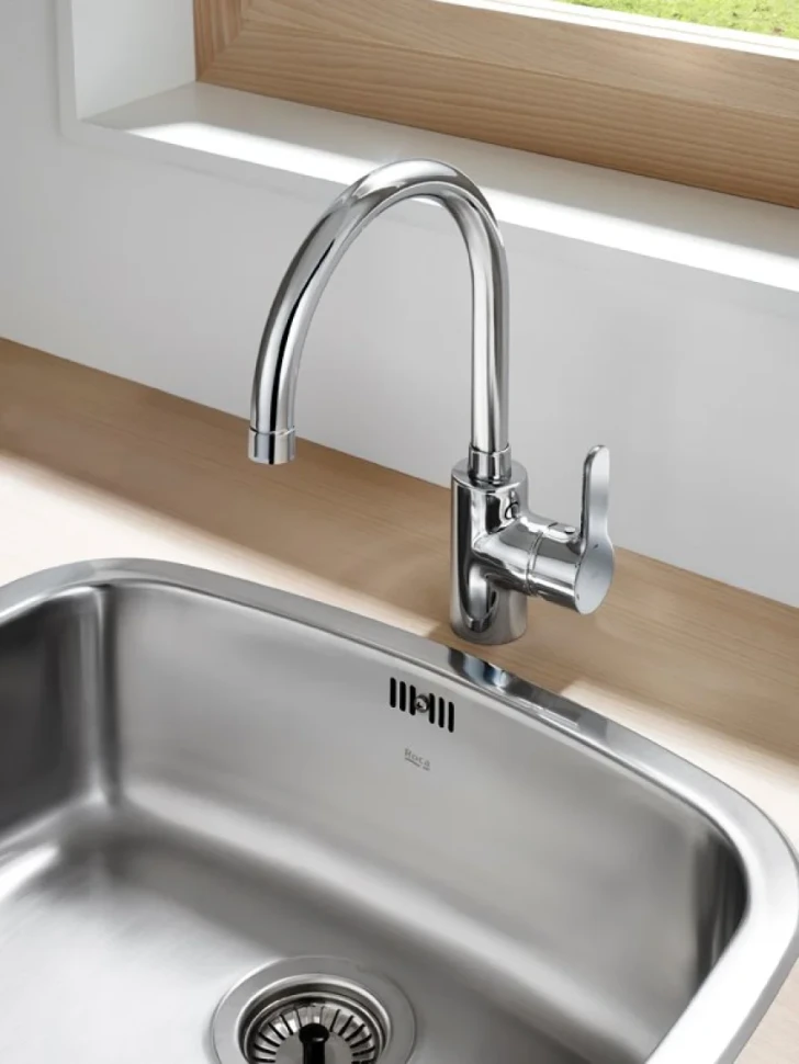 Смеситель для кухни Roca L20 5A8409C0M