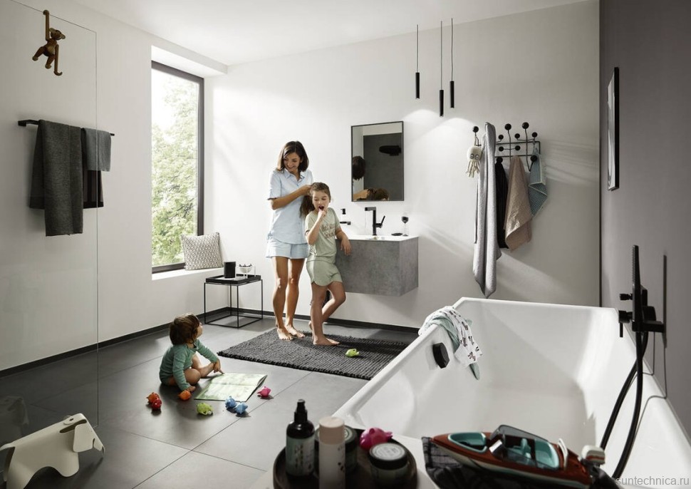 Крючок Hansgrohe AddStoris 41755340 двойной, шлифованный черный хром