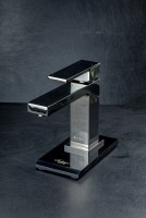 Смеситель для раковины Boheme Qubic 471-SGM shinny gun metal