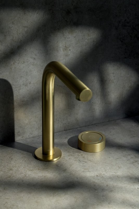 Смеситель для раковины Boheme Tech 158-MG matt gold