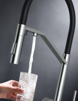 Смеситель для кухни Paulmark Zender Ze213155-BS с гибким изливом, брашированная сталь