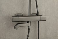 Душевая стойка Gappo G91 G2491-9 с термостатом, оружейная сталь
