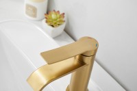 Смеситель для раковины BELZ B812 B10812-5 золото