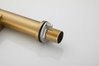 Смеситель для раковины BELZ B812 B10812-5 золото