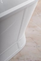 Акриловая ванна BelBagno BB35 170x80 см, отдельностоящая, белая, овальная, на ножках
