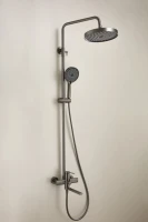 Душевая стойка BELZ B813 B24813-3 оружейная сталь Душевая стойка BELZ B813 B24813-3 оружейная сталь