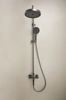 Душевая стойка BELZ B813 B24813-3 оружейная сталь Душевая стойка BELZ B813 B24813-3 оружейная сталь