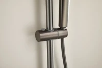 Душевая стойка BELZ B813 B24813-3 оружейная сталь Душевая стойка BELZ B813 B24813-3 оружейная сталь