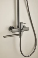 Душевая стойка BELZ B813 B24813-3 оружейная сталь Душевая стойка BELZ B813 B24813-3 оружейная сталь