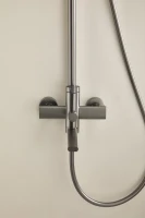 Душевая стойка BELZ B813 B24813-3 оружейная сталь Душевая стойка BELZ B813 B24813-3 оружейная сталь