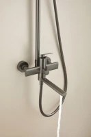 Душевая стойка BELZ B813 B24813-3 оружейная сталь Душевая стойка BELZ B813 B24813-3 оружейная сталь