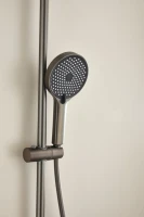 Душевая стойка BELZ B813 B24813-3 оружейная сталь Душевая стойка BELZ B813 B24813-3 оружейная сталь