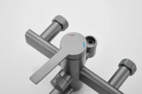 Душевая стойка BELZ B813 B24813-3 оружейная сталь Душевая стойка BELZ B813 B24813-3 оружейная сталь