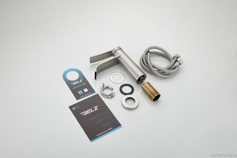 Смеситель для раковины BELZ B812 B10812-1 сатин