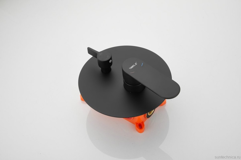 Душевой комплект BELZ B713 B80713-7 С ВНУТРЕННЕЙ ЧАСТЬЮ, черный