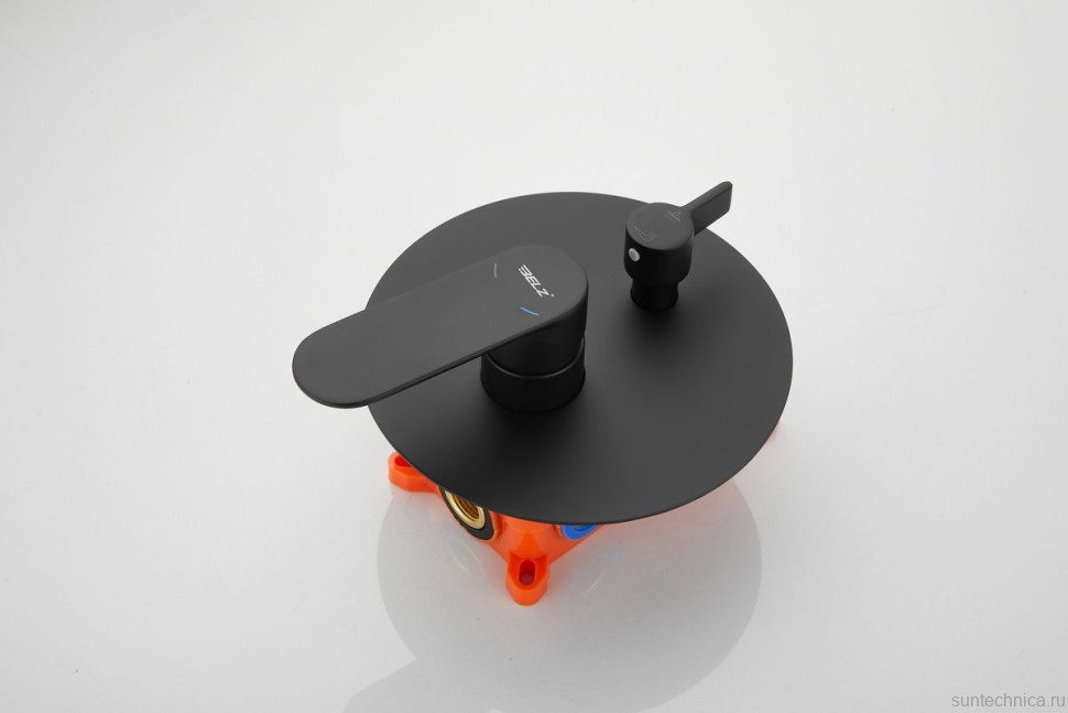 Душевой комплект BELZ B713 B80713-7 С ВНУТРЕННЕЙ ЧАСТЬЮ, черный