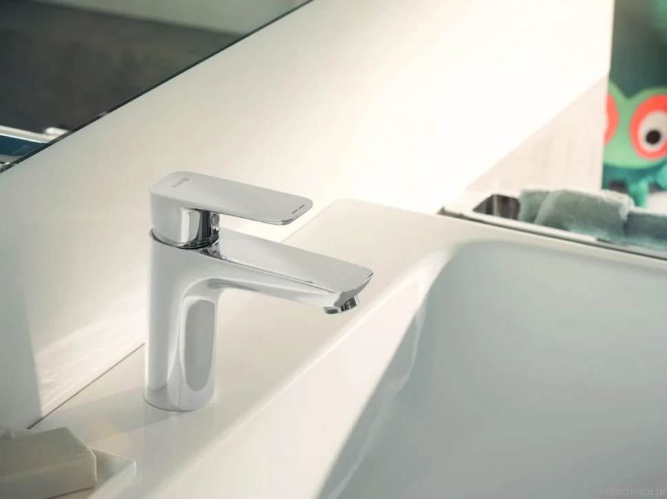 Смеситель для раковины Kludi Pure&Style 402920575 хром