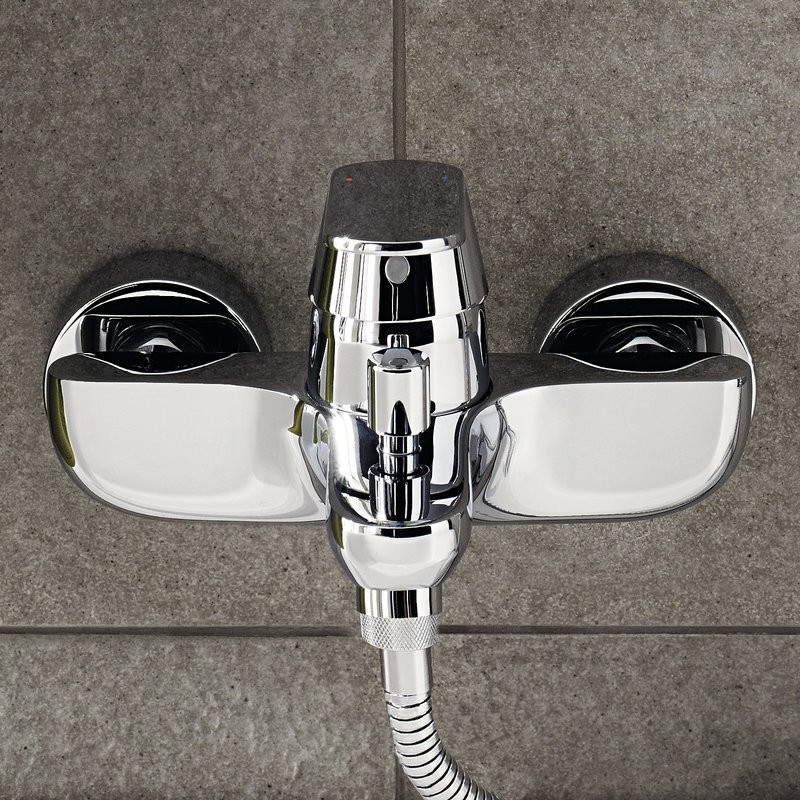 Душевой комплект Смеситель Grohe Eurosmart Cosmopolitan 32831000 + Гарнитур Tempesta New 27644001